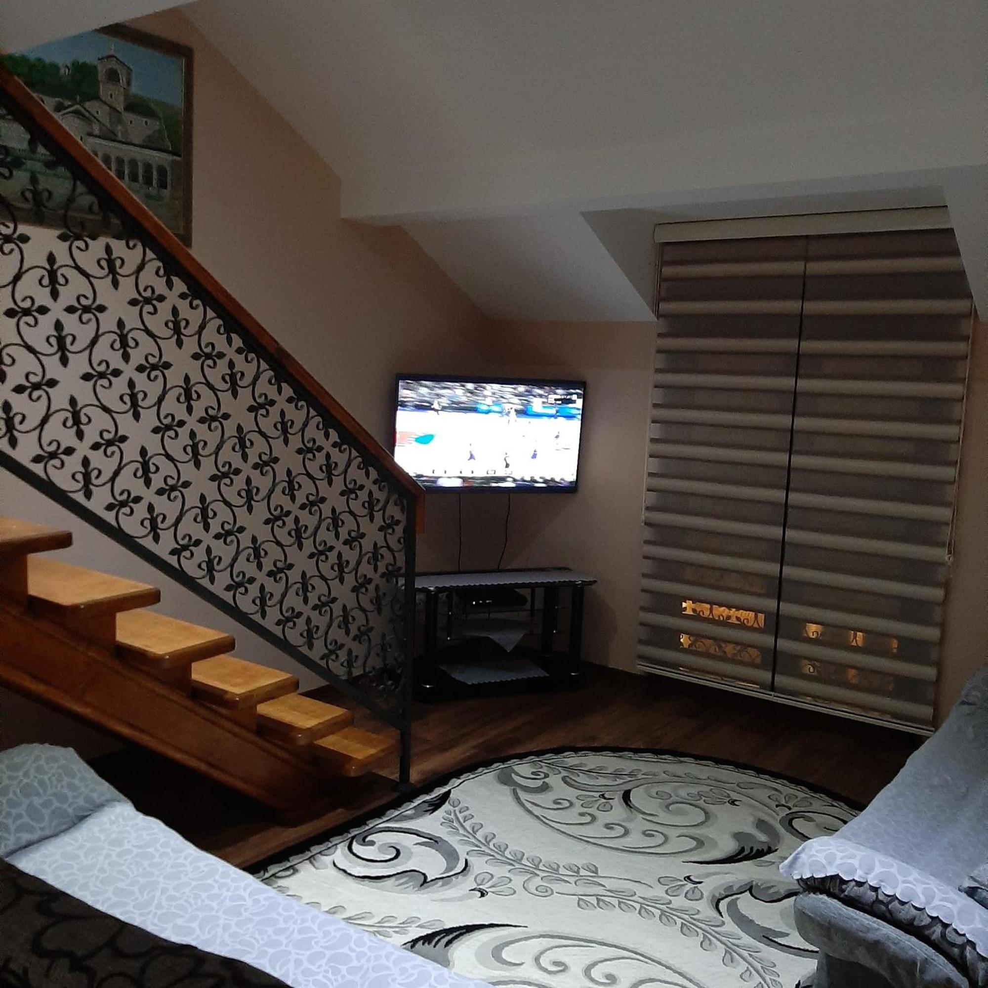 Apartmani Mia Vuksanovic Cetinje Chambre photo